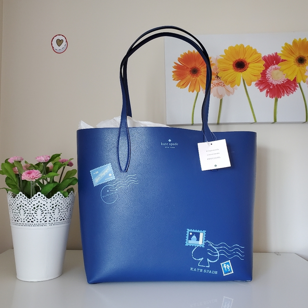 Kate Spade Large Reversible Tote Off the Grid